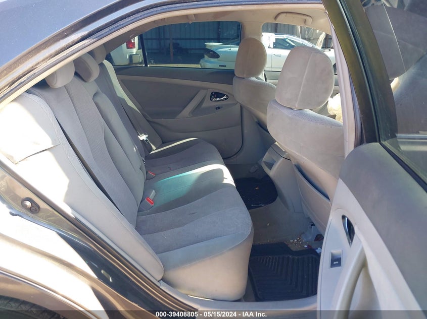 2010 Toyota Camry Le VIN: 4T4BF3EK1AR042658 Lot: 39408805