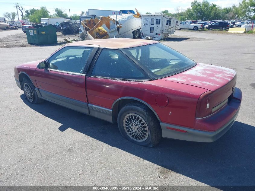 1988 Oldsmobile Cutlass Supreme International Series VIN: 1G3WR14W8JD379408 Lot: 39408995