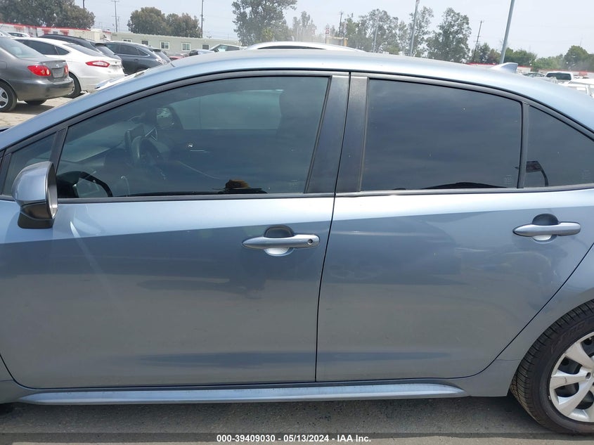VIN JTDEPRAE1LJ107038 2020 TOYOTA COROLLA LE