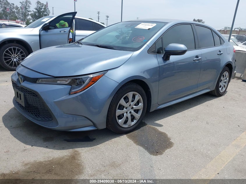 VIN JTDEPRAE1LJ107038 2020 TOYOTA COROLLA LE