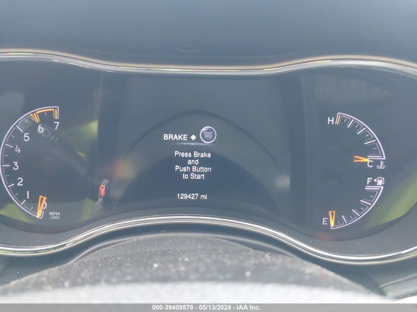 2015 Jeep Grand Cherokee Overland VIN: 1C4RJFCT9FC890728 Lot: 39409578