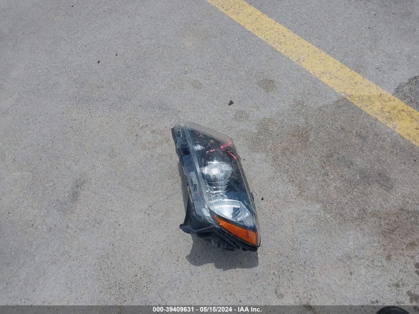 2017 Jeep Compass Latitude Fwd VIN: 1C4NJCEA4HD207050 Lot: 39409631