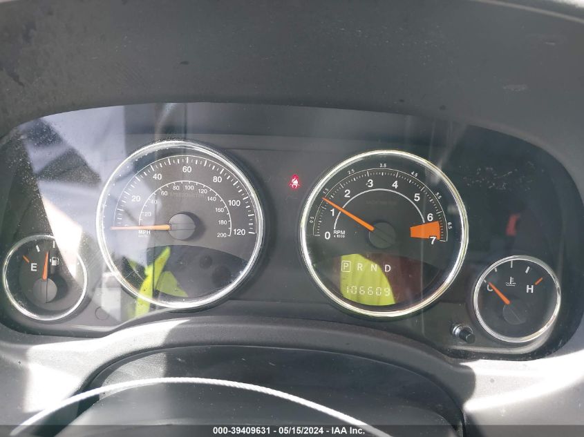 2017 Jeep Compass Latitude Fwd VIN: 1C4NJCEA4HD207050 Lot: 39409631