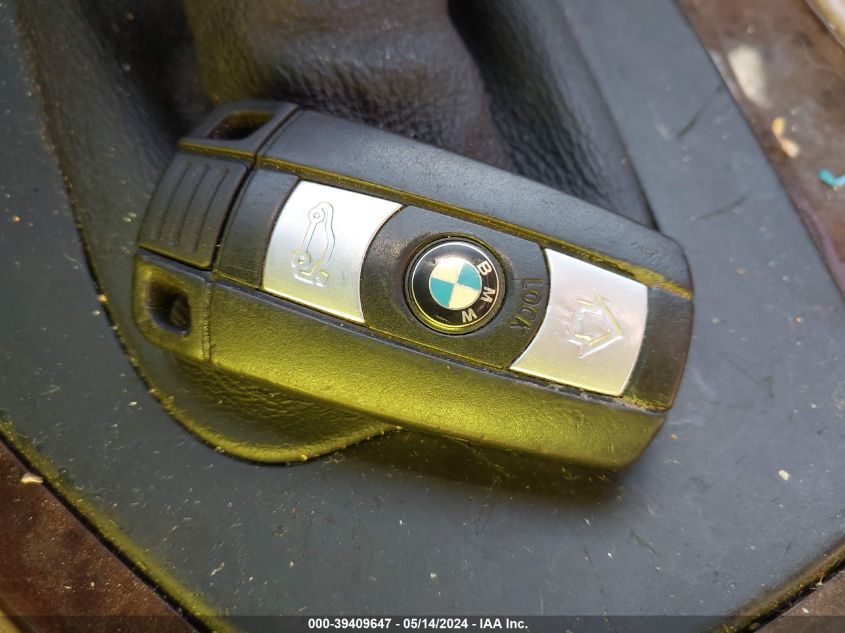 2009 BMW 328I VIN: WBAPH77549NM27390 Lot: 39409647