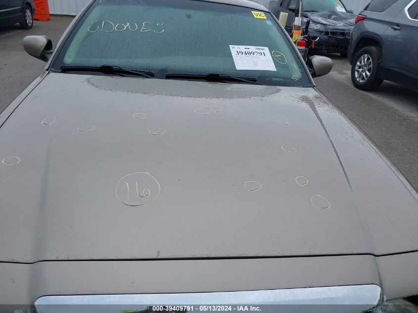 2005 Mercury Grand Marquis Gs VIN: 2MEFM74W05X651464 Lot: 39409791