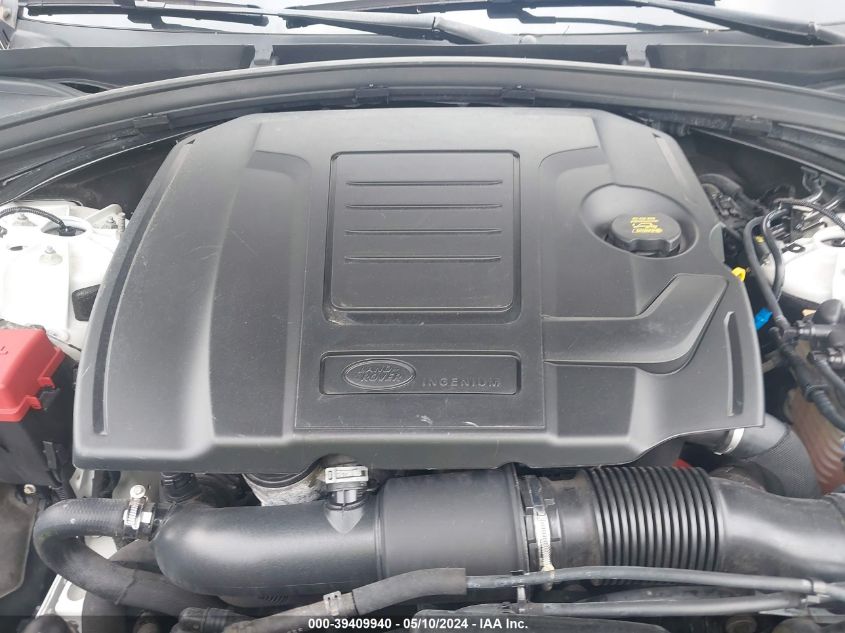 2019 Land Rover Range Rover Velar P250 S VIN: SALYB2EX5KA782395 Lot: 39409940