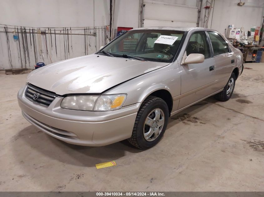 2000 Toyota Camry Ce VIN: 4T1BG22K0YU941057 Lot: 39410034