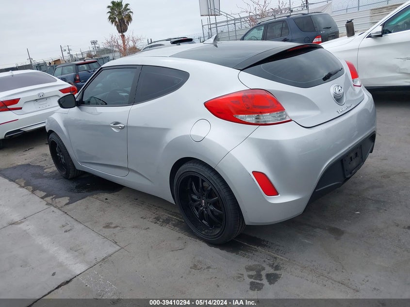 2015 Hyundai Veloster VIN: KMHTC6AD2FU239605 Lot: 39410294