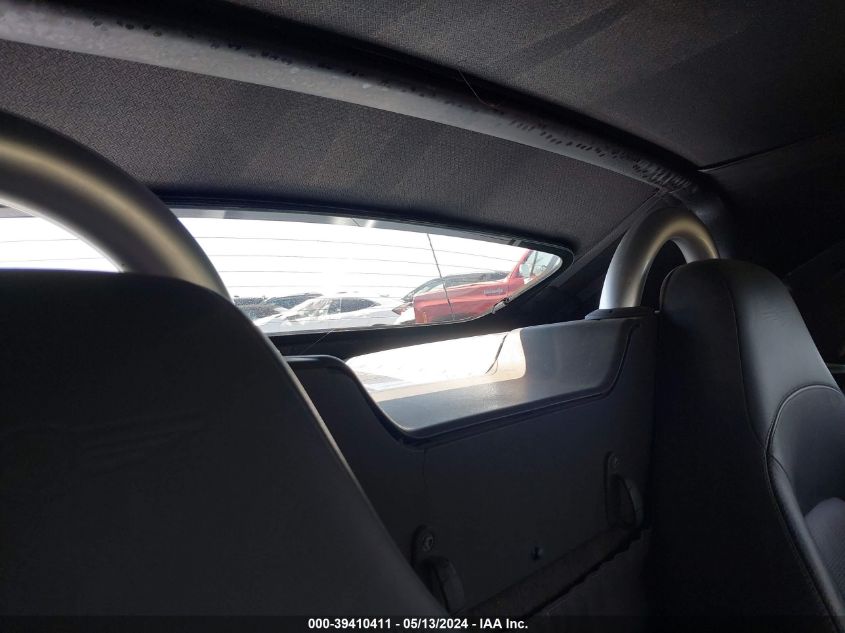 2005 Chrysler Crossfire Limited VIN: 1C3AN65L95X040432 Lot: 39410411