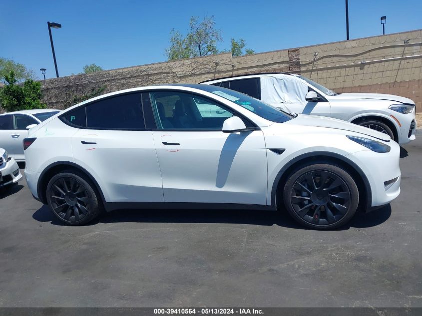 2021 TESLA MODEL Y - 5YJYGDEE3MF274004