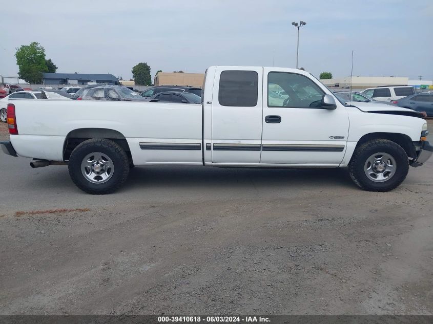 2002 Chevrolet Silverado 1500 Ls VIN: 1GCEC19T72E105575 Lot: 39410618