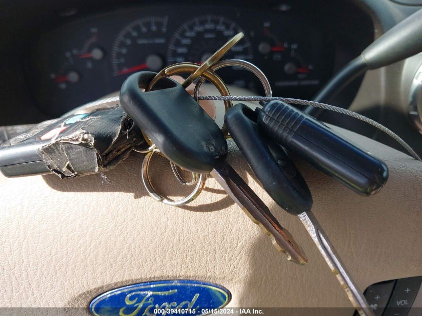 2004 Ford Expedition Eddie Bauer VIN: 1FMFU18L84LA67206 Lot: 39410715