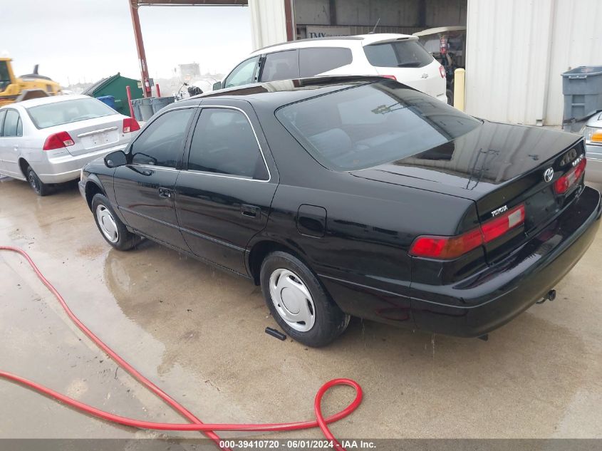 1999 Toyota Camry Le VIN: 4T1BG22K1XU867212 Lot: 39410720