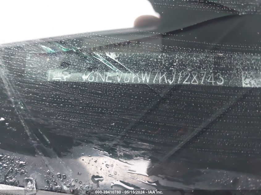 2019 Chevrolet Traverse 1Lt VIN: 1GNEVGKW7KJ128743 Lot: 39410780