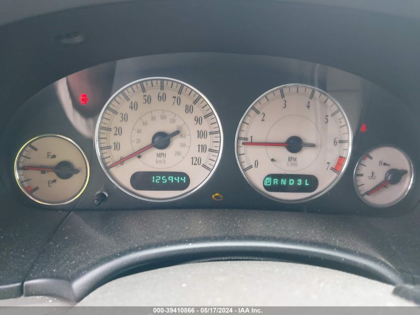 2003 Chrysler Town & Country Lxi VIN: 2C8GP54L93R126670 Lot: 39410866