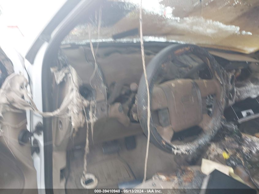 2005 Ford F-150 Lariat/Xl/Xlt VIN: 1FTPX12555NA80639 Lot: 39410948