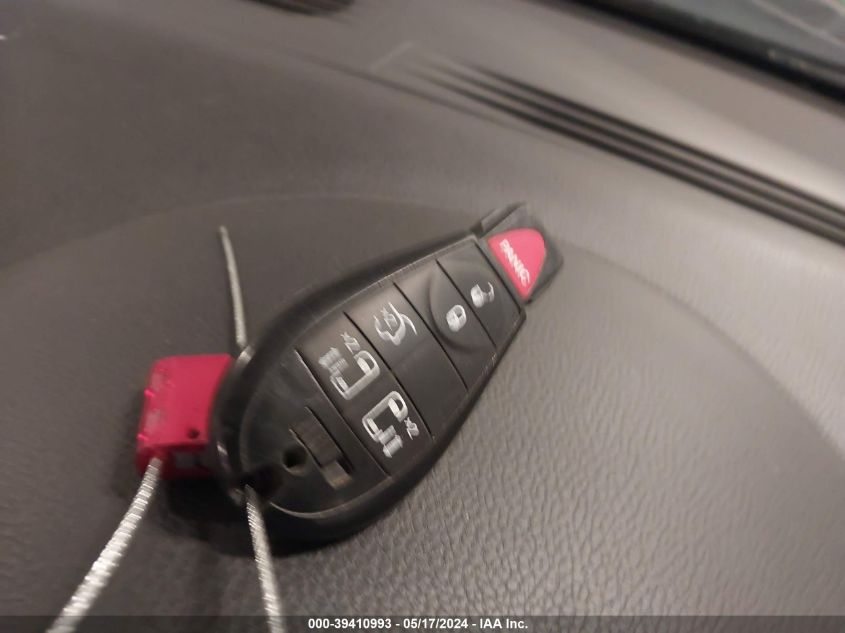 2010 Volkswagen Routan Se VIN: 2V4RW3D12AR245888 Lot: 39410993