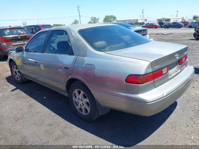 1998 Toyota Camry Le V6/Xle V6 VIN: JT2BF28K6W0089647 Lot: 39410999