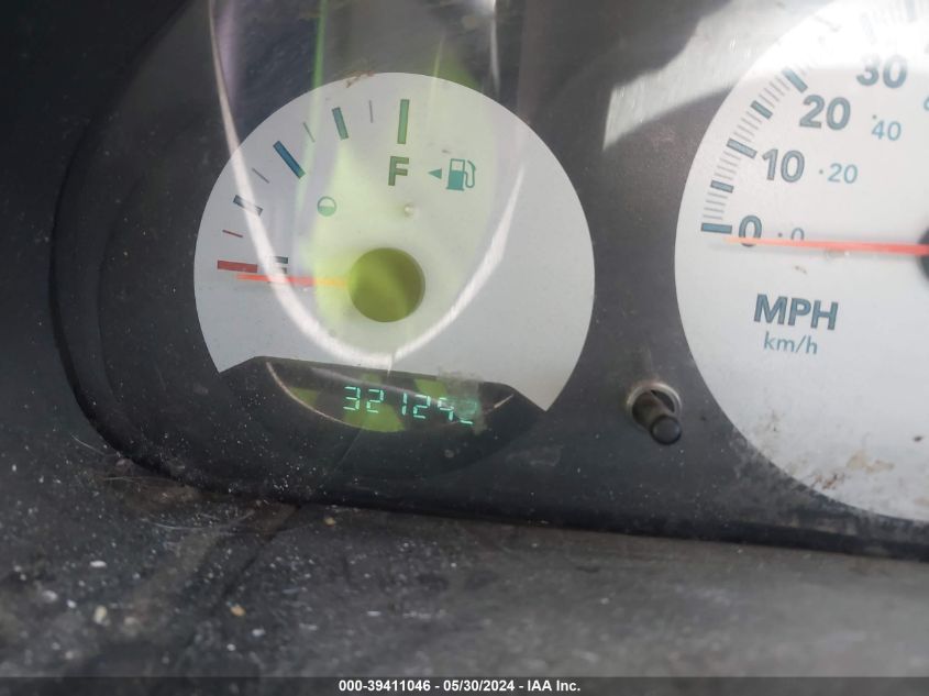 2006 Chrysler Town & Country Swb VIN: 1A4GP45R86B747510 Lot: 39411046