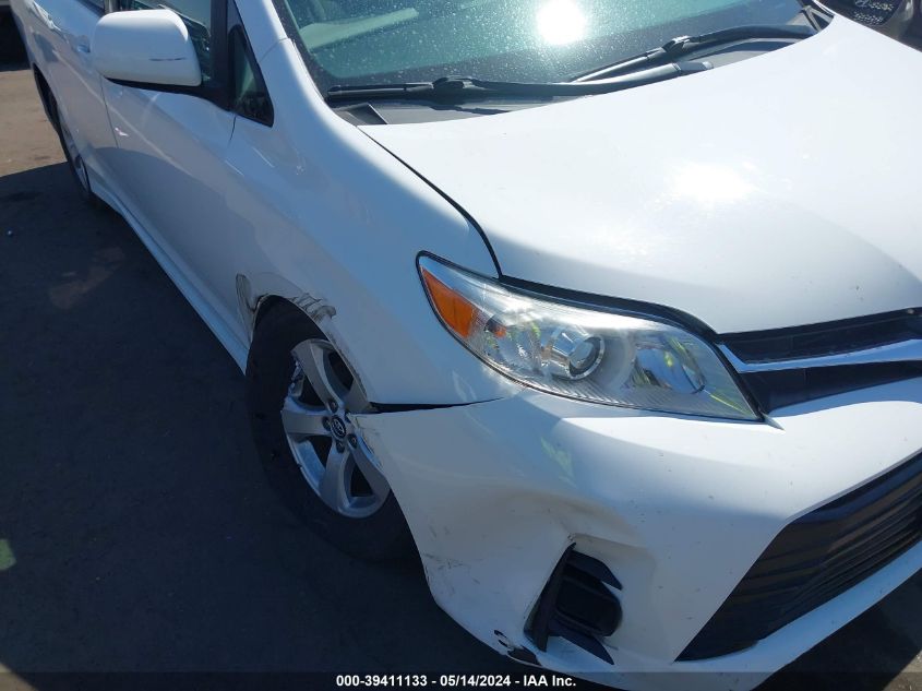 2018 Toyota Sienna Le 8 Passenger VIN: 5TDKZ3DC0JS915398 Lot: 39411133