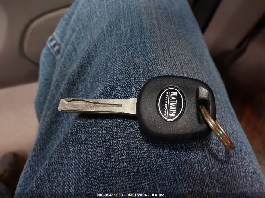 2005 Lexus Gx 470 VIN: JTJBT20X350078690 Lot: 39411238