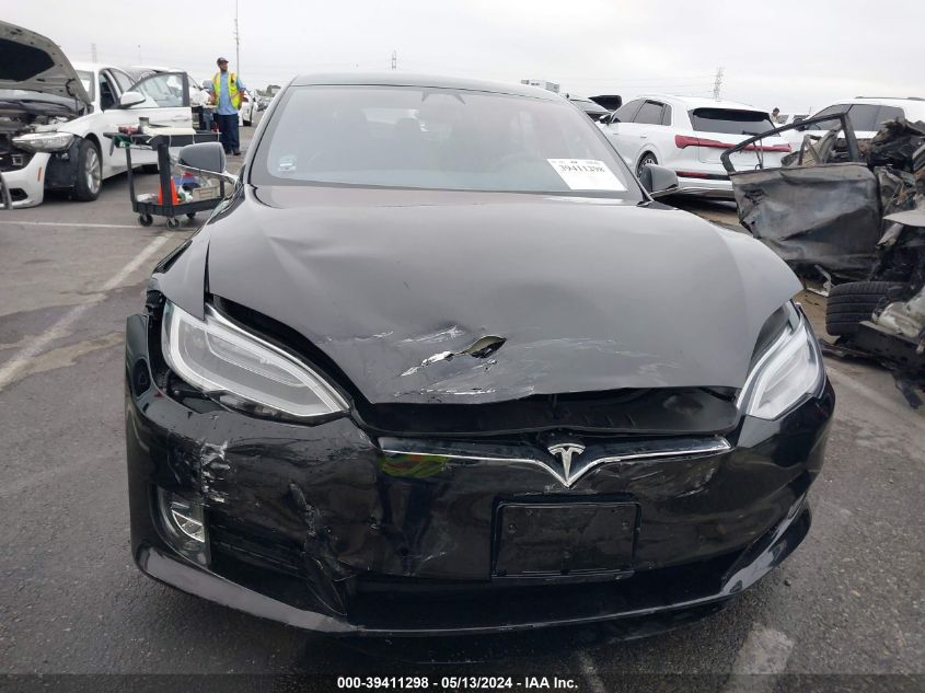 2018 Tesla Model S 100D/75D/P100D VIN: 5YJSA1E20JF290748 Lot: 39411298