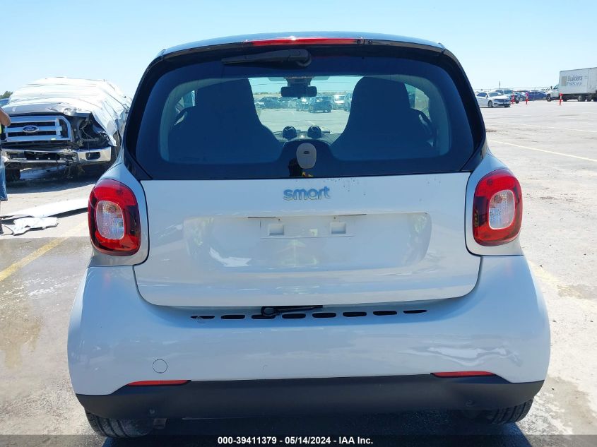 2016 Smart Fortwo Passion/Prime/Proxy/Pure VIN: WMEFJ5DA3GK046235 Lot: 39411379