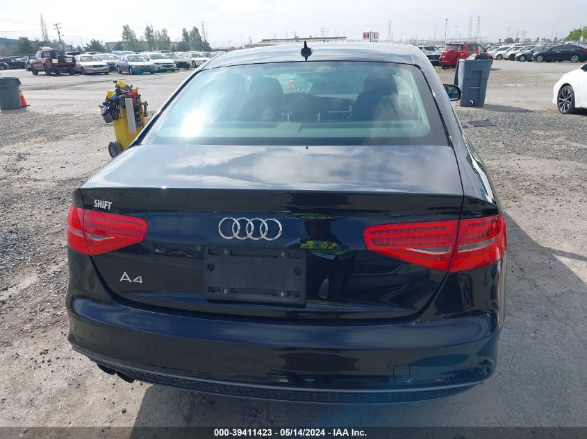 2015 Audi A4 2.0T Premium VIN: WAUAFAFL2FN000990 Lot: 39411423