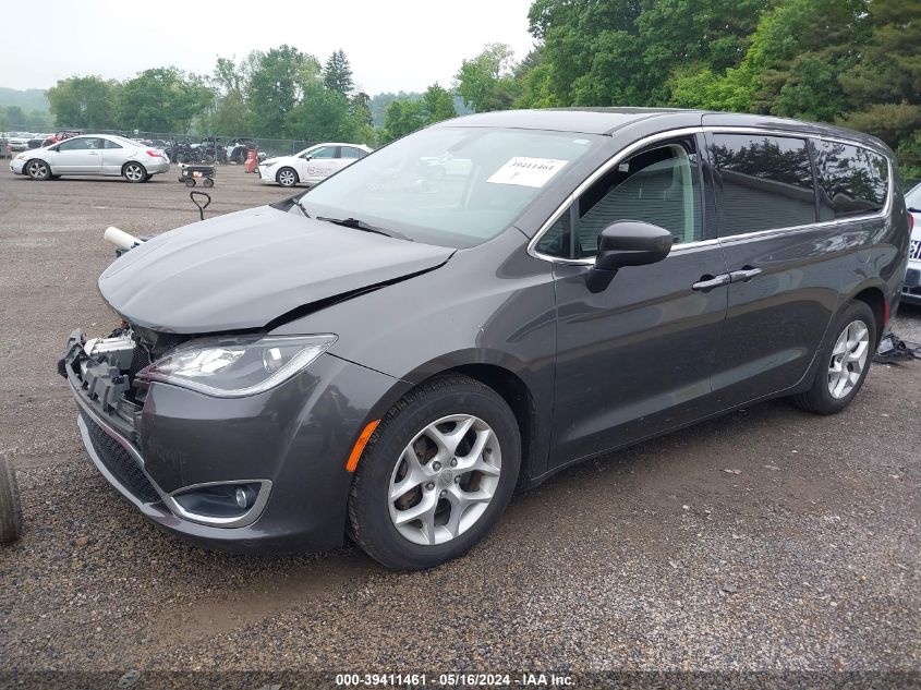 2017 Chrysler Pacifica Touring Plus VIN: 2C4RC1BG4HR816905 Lot: 39411461