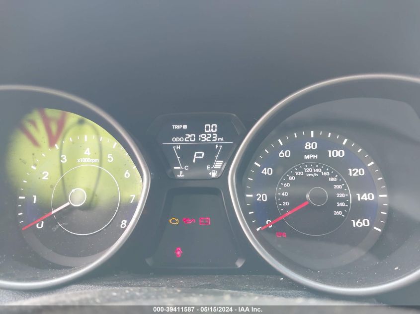 2013 Hyundai Elantra Limited VIN: 5NPDH4AE4DH305697 Lot: 39411587