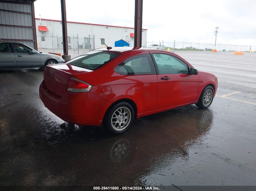 2008 Ford Focus S VIN: 1FAHP32N68W180219 Lot: 39411680