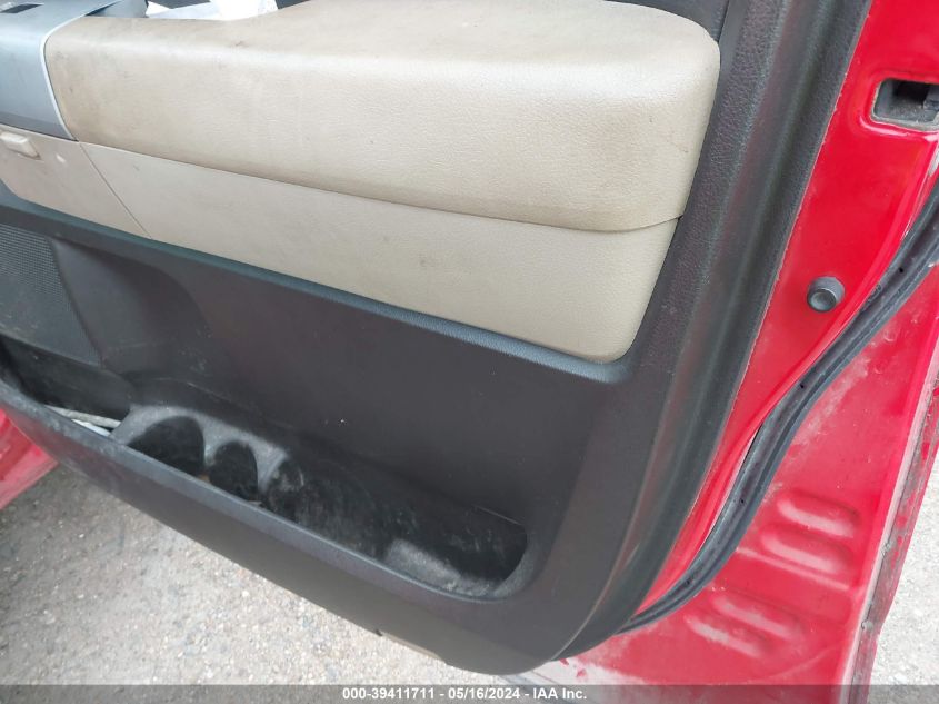 2008 Toyota Tundra Sr5 5.7L V8 VIN: 5TFBV54108X078422 Lot: 39411711