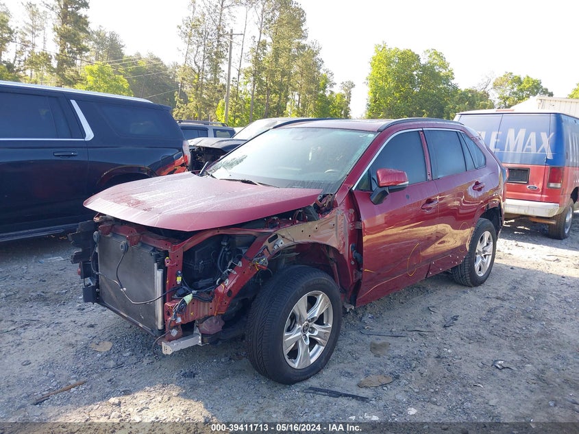 VIN 2T3W1RFV6MW157595 2021 TOYOTA RAV4 XLE/XLE PREMIUM