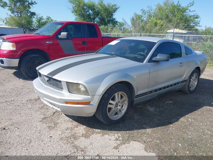 2007 Ford Mustang V6 Deluxe/V6 Premium VIN: 1ZVFT80N275331507 Lot: 39411745