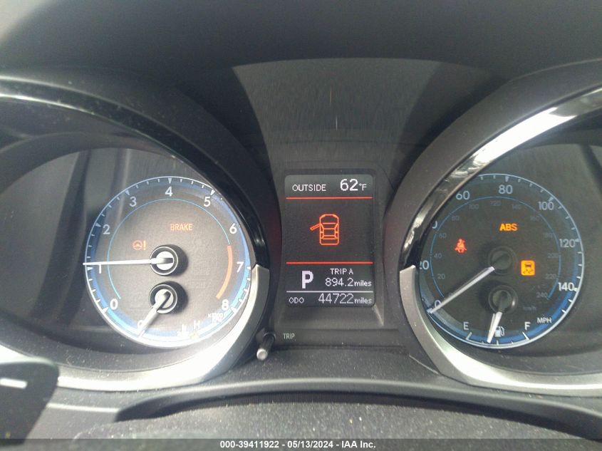 2015 Toyota Corolla S Plus VIN: 2T1BURHE2FC305581 Lot: 39411922