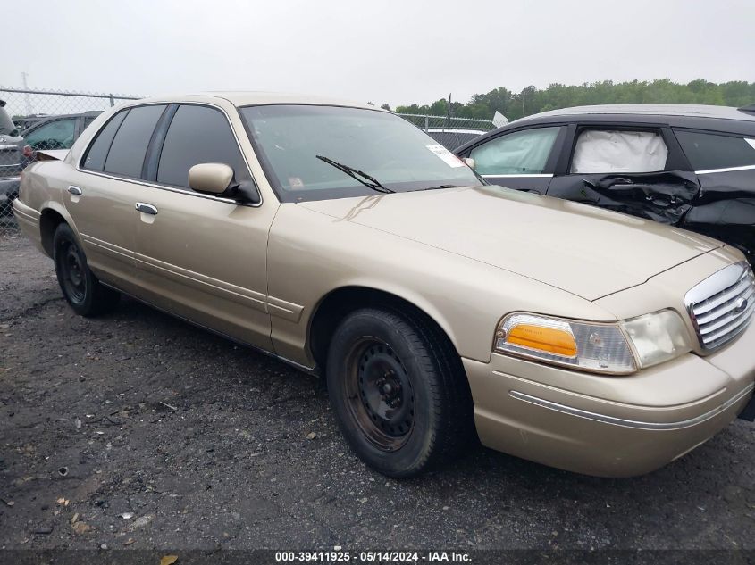 2000 Ford Crown Victoria Police Interceptor VIN: 2FAFP71W4YX181365 Lot: 39411925