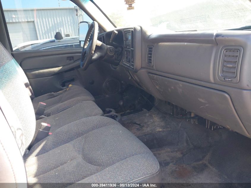 2005 Chevrolet Silverado 2500Hd Work Truck VIN: 1GCHK29UX5E148391 Lot: 39411936