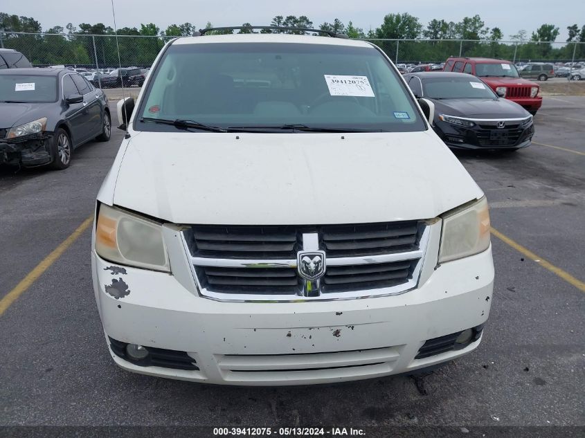 2010 Dodge Grand Caravan Sxt VIN: 2D4RN5D11AR117864 Lot: 39412075