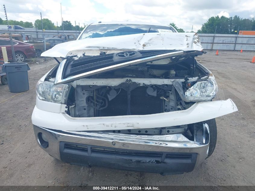 2012 Toyota Tundra Grade 5.7L V8 VIN: 5TFRY5F18CX128723 Lot: 39412211