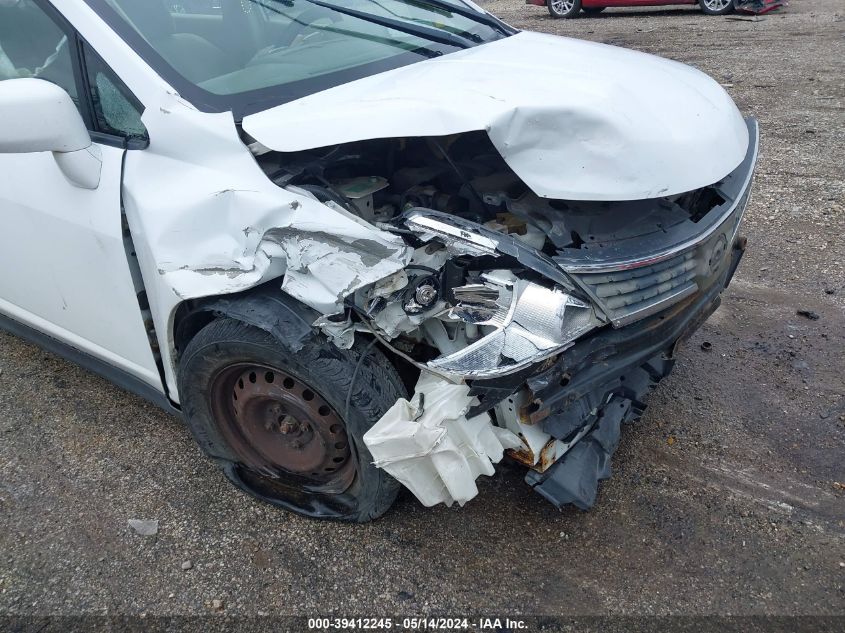 2007 Nissan Versa 1.8S VIN: 3N1BC13E57L394883 Lot: 39412245