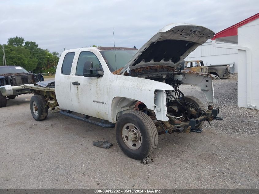 2007 Chevrolet Silverado 2500Hd Work Truck VIN: 1GCHC29K17E506475 Lot: 39412282