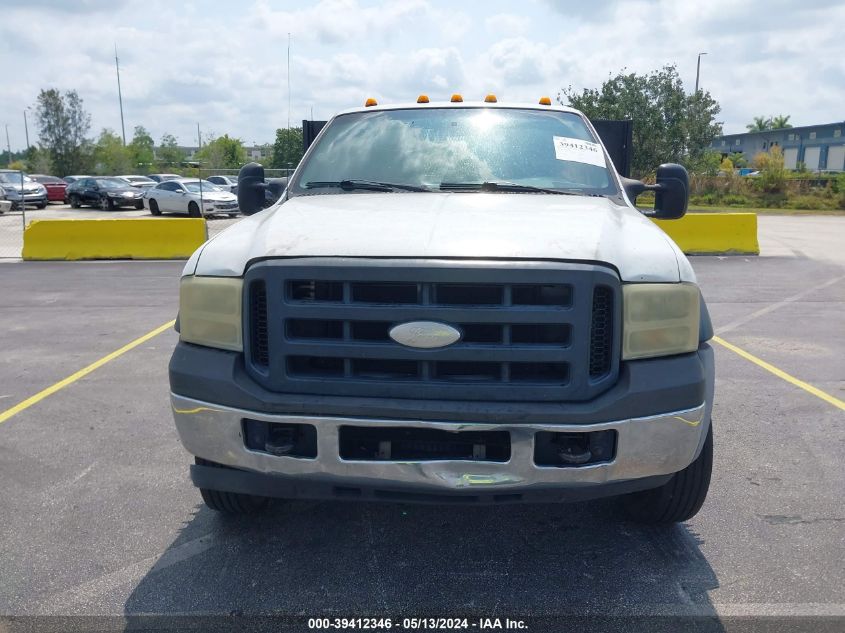 2007 Ford F-450 Chassis Xl/Xlt VIN: 1FDXF47PX7EA03715 Lot: 39412346