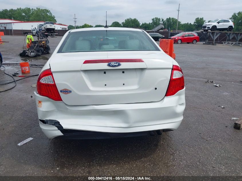 2012 Ford Fusion S VIN: 3FAHP0GA6CR135569 Lot: 39412416