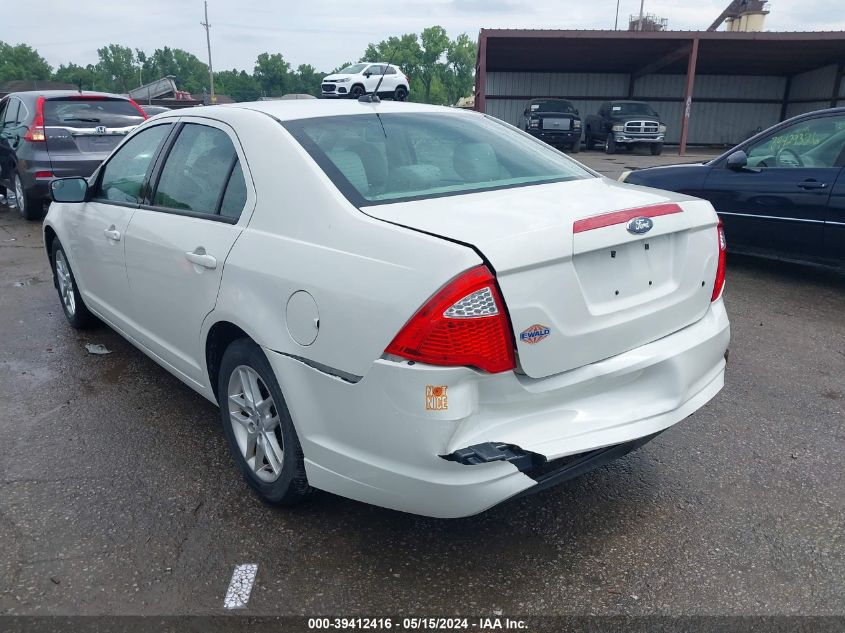 2012 Ford Fusion S VIN: 3FAHP0GA6CR135569 Lot: 39412416