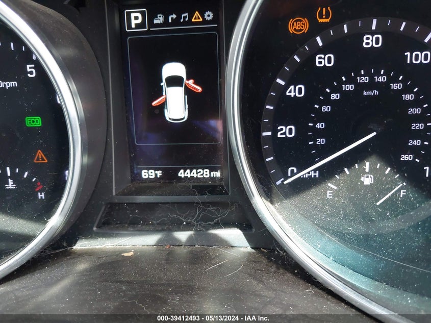 2018 Hyundai Santa Fe Sport 2.4L VIN: 5NMZUDLB9JH066547 Lot: 39412493