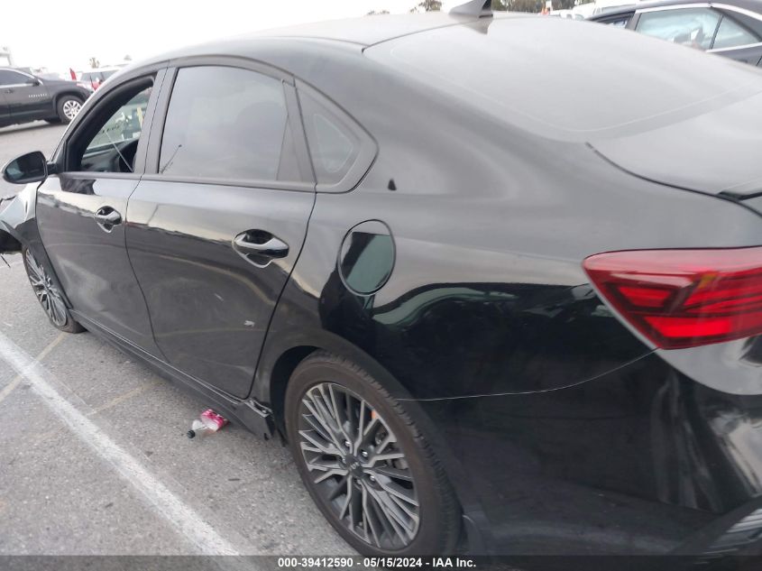 2023 Kia Forte Gt-Line VIN: 3KPF54ADXPE537593 Lot: 39412590