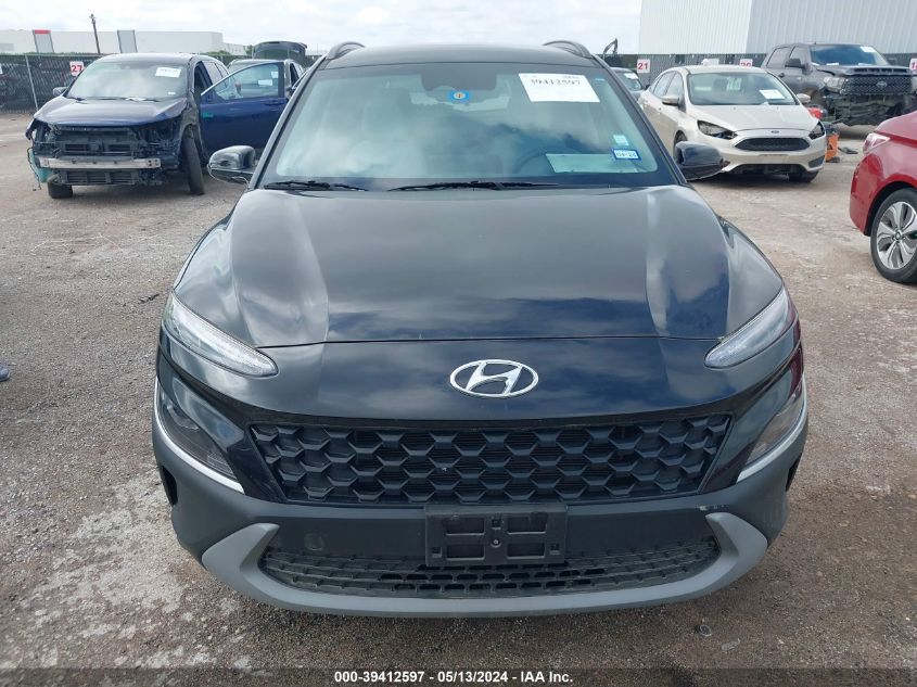 2022 Hyundai Kona Sel VIN: KM8K62AB9NU881764 Lot: 39412597