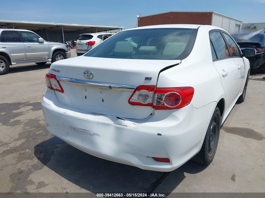 2013 TOYOTA COROLLA LE - 2T1BU4EEXDC935904