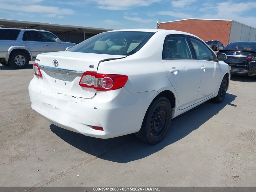2013 TOYOTA COROLLA LE - 2T1BU4EEXDC935904