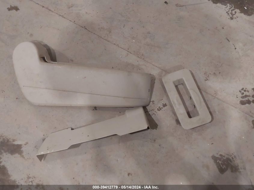 2005 Ford Freestar Limited VIN: 2FMZA58215BA58773 Lot: 39412779